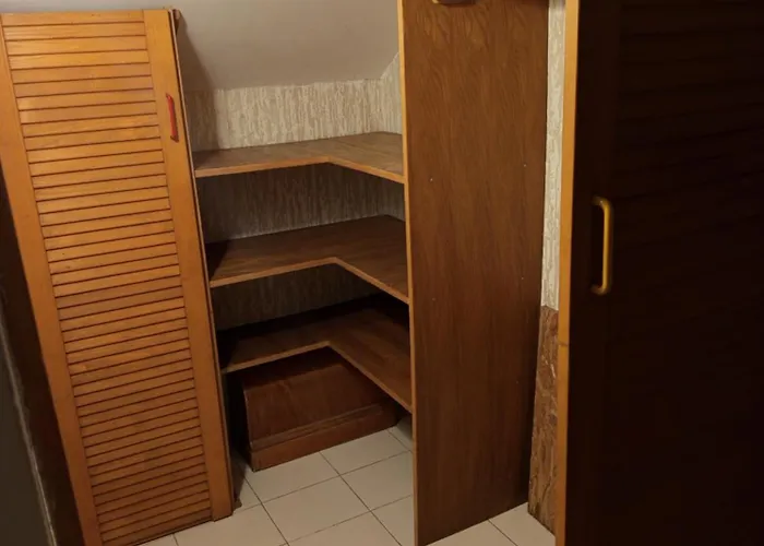 Konoba Yan 2 아파트 *